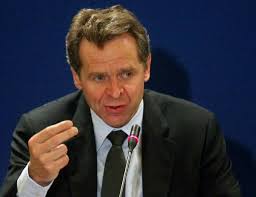 Δεν συμμετείχε ο Τόμσεν στη συνάντηση του Τσακαλώτου με τον Σόιμπλε