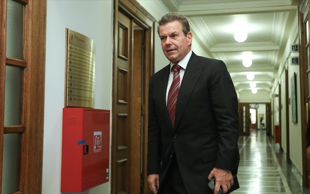 Παράταση στην πλήρη ιατροφαρμακευτική περίθαλψη των ανασφάλιστων