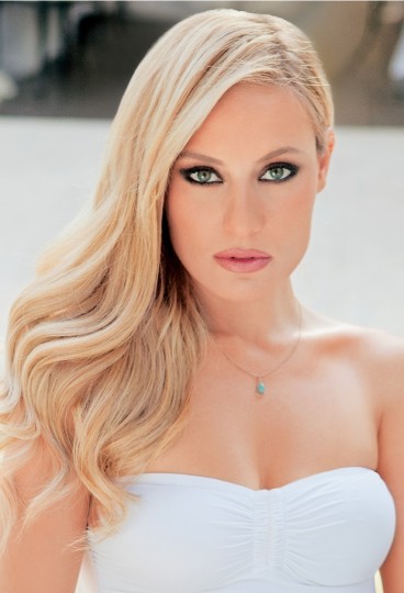 Η Μελέτη άλλαξε χρονιά κάνοντας σερφ – ΦΩΤΟ