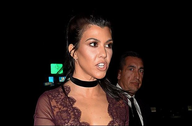 Η μεγάλη αδελφή της Καρντάσιαν ξέχασε να… ντυθεί – ΦΩΤΟ