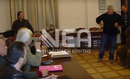 Ένταση σε εκδήλωση του ΣΥΡΙΖΑ στο Μάλεμε για το αγροτικό – BINTEO