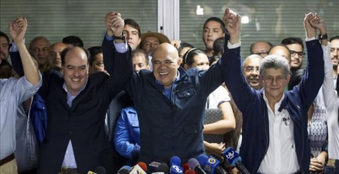 Βενεζουέλα- Η αντιπολίτευση αναλαμβάνει τα ηνία του κοινοβουλίου