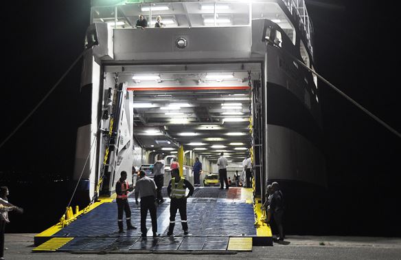 Πρόσκρουση του “Βιτσέντζος Κορνάρος” στο λιμάνι Κισσάμου