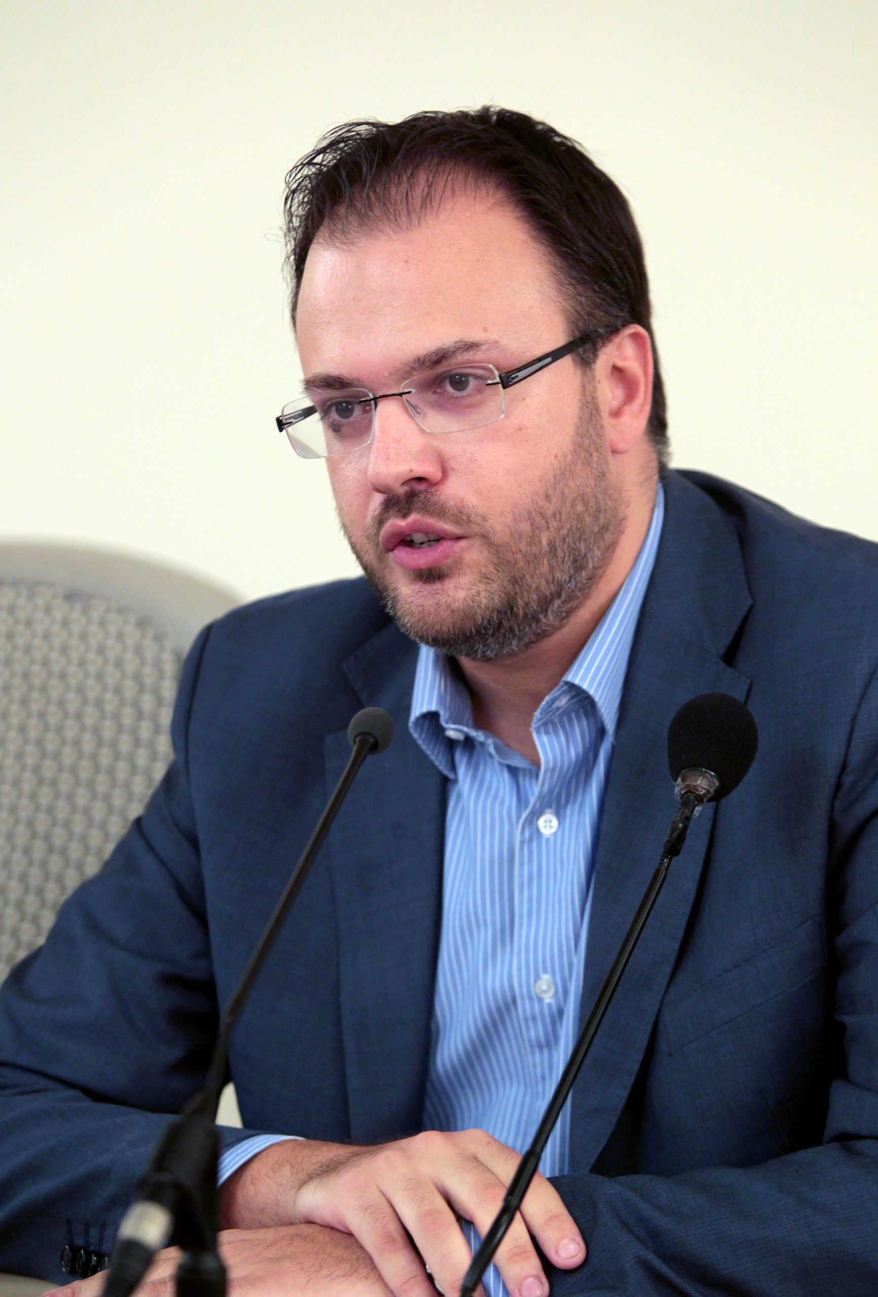 Εκλογή προέδρου από την βάση τον Ιούνιο προτείνει ο Θεοχαρόπουλος