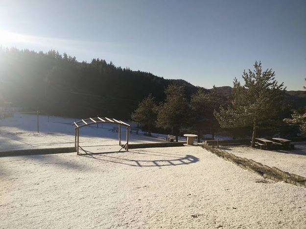 Στα λευκά η ορεινή Ξανθη – ΦΩΤΟ