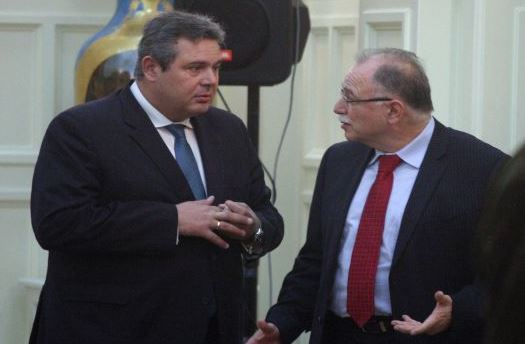 Ο Καμμένος και ο Παπαδημούλης σχολιάζουν το άρθρο του Σημίτη