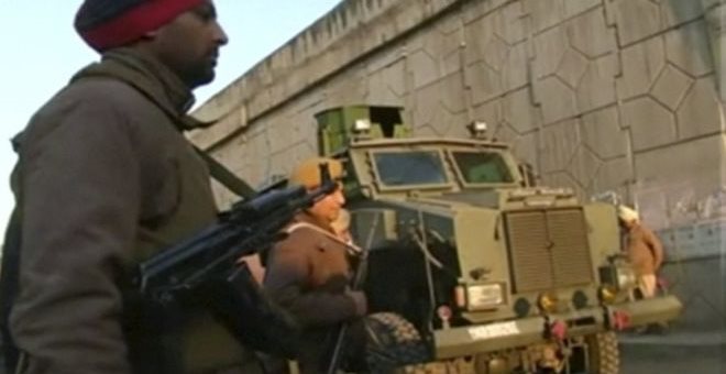 Ένοπλη επίθεση με 6 νεκρούς σε βάση του ινδικού στρατού