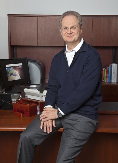 Ποιος είναι ο Έλληνας καθηγητής που θα βραβεύσει ο Ομπάμα