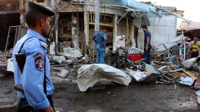 Βομβιστικές επιθέσεις κατά δύο τεμενών στο Ιράκ