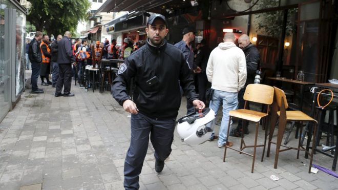Ένοπλος άνοιξε πυρ σε μπαρ του Τελ Αβίβ – Δύο νεκρoί