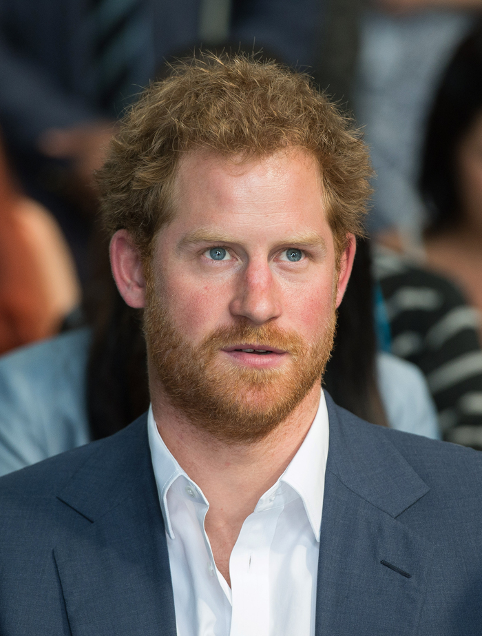 Πρίγκιπας Χάρι: Δεν βγαίνω με καμία