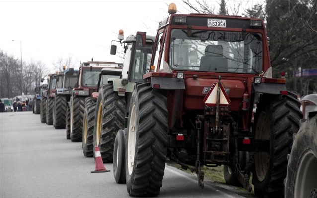 Έκλεισε ο δρόμος στην Αλεξάνδρεια προς Θεσσαλονίκη