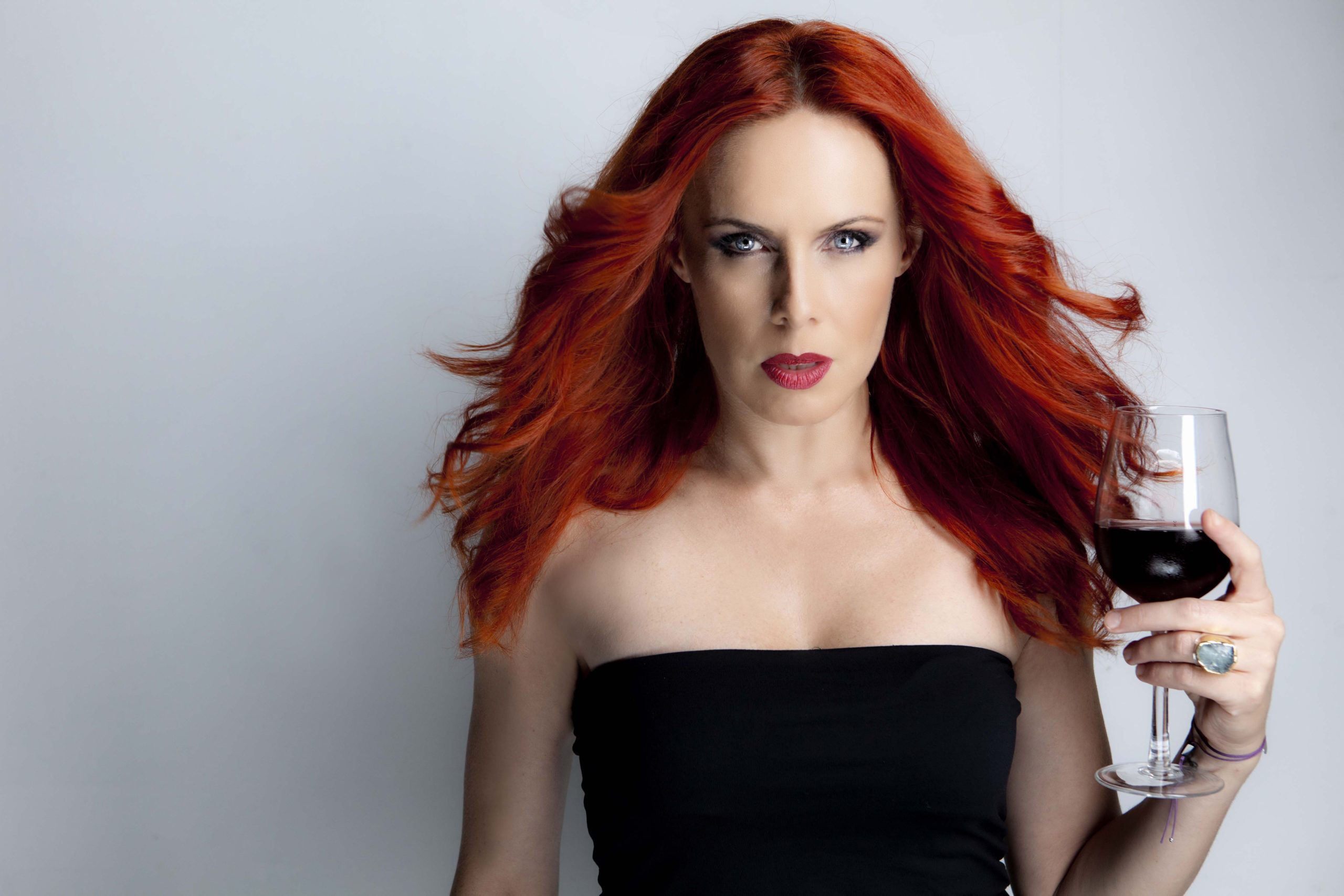 Η Παπούλια έκοψε τα μαλλιά της – ΦΩΤΟ