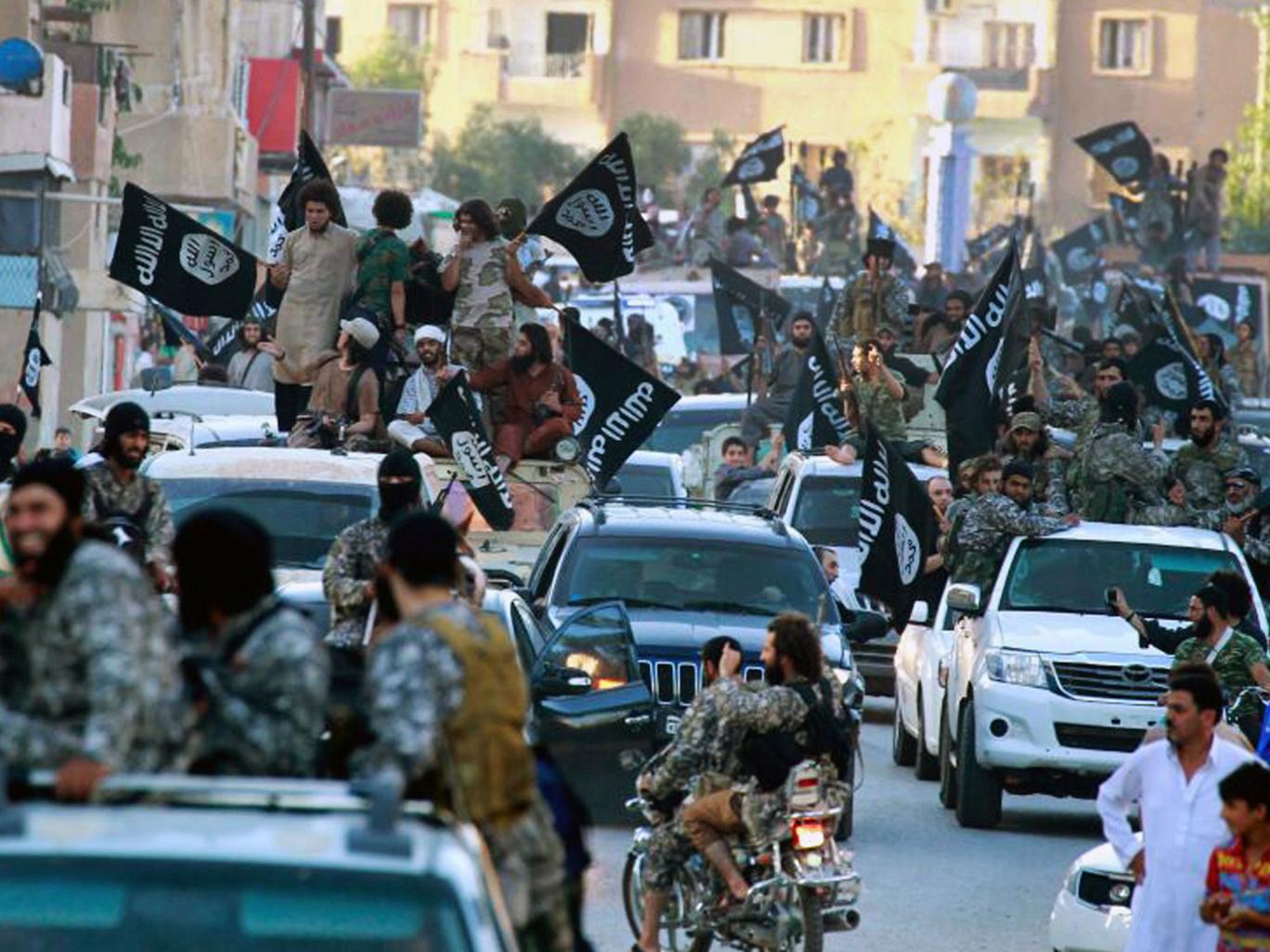 Κρίση…και στον ISIS: Μειώνουν το χαρτζιλίκι των τζιχαντιστών