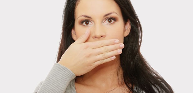 Κακοσμία στόματος: Προσοχή στα βακτήρια
