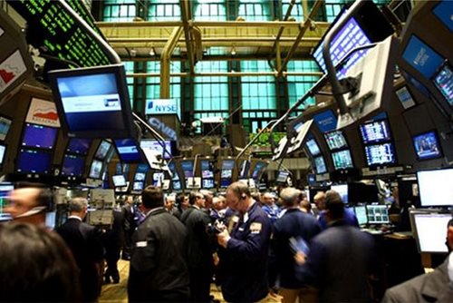 Με μικτές τάσεις έκλεισε η Wall Street