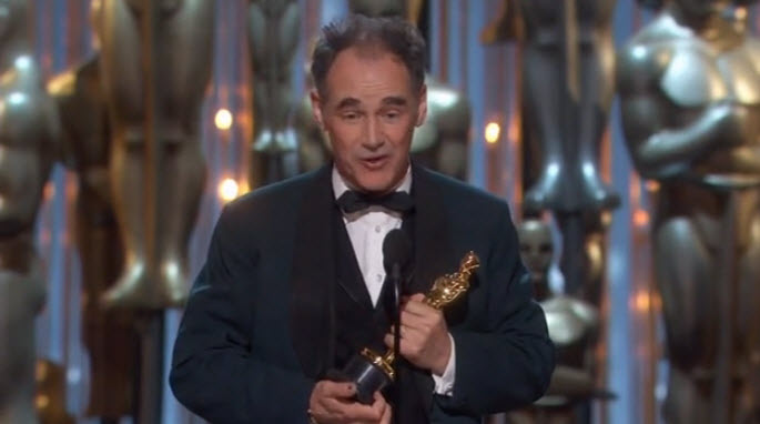 Απονομή ‘Οσκαρ: Δεν τα κατάφερε ο Σταλόνε, το πήρε ο Ράιλανς