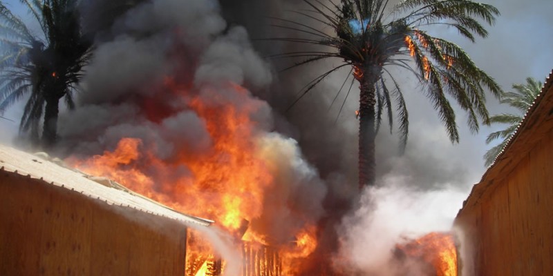 Ιράκ: Επέκρινε τον κυβερνήτη της επαρχίας της Βαβυλώνας και αργότερα κάηκε το σπίτι της