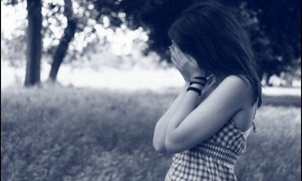 Η κατάθλιψη σε παιδιά και εφήβους: Αυτά είναι τα συμπτώματα