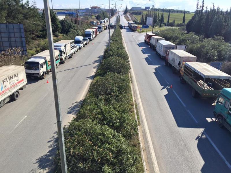 Αποχωρούν οι αγρότες από το μπλόκο Μουδανιών