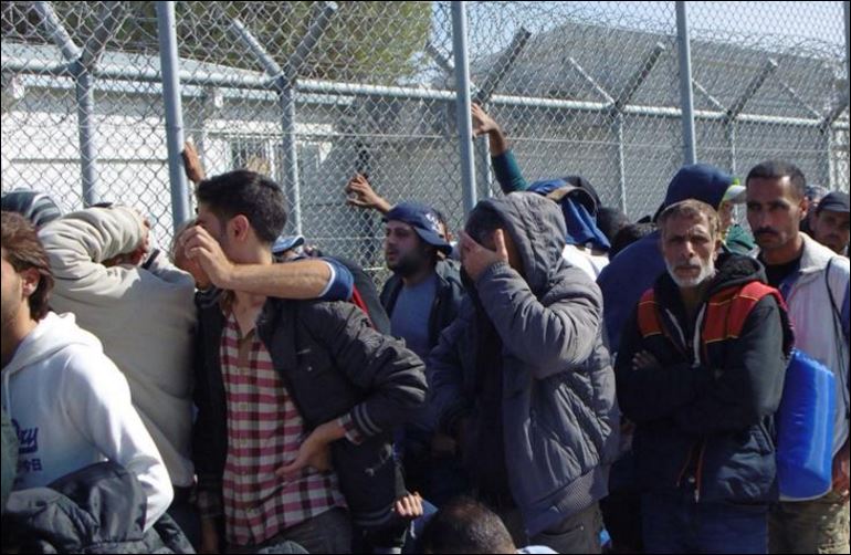 Δεν μπορούμε να μετατρέψουμε την Ελλάδα σε καταυλισμό προσφύγων λέει η Σουηδία
