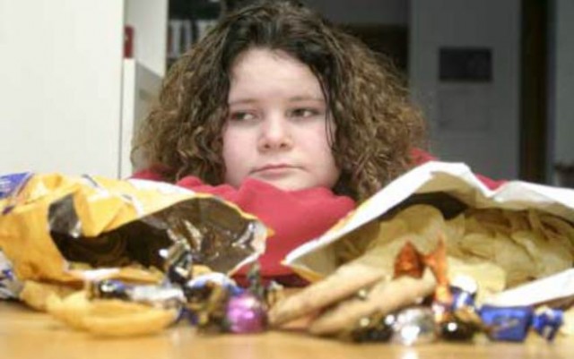 Γιατί παχαίνουμε στην εφηβεία και τι πρέπει να κάνουμε