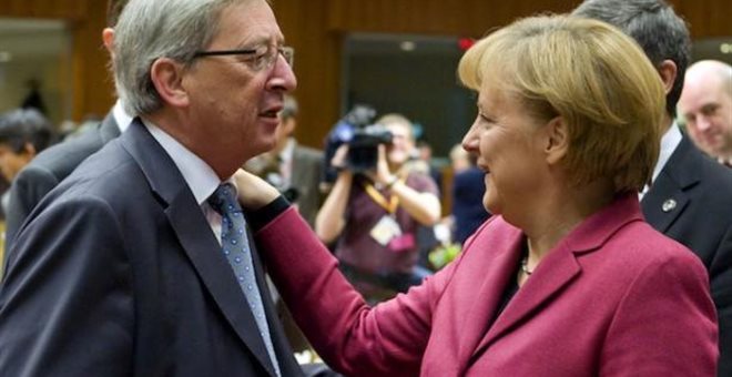 Γιούνκερ: Η ιστορία θα δικαιώσει την Μέρκελ