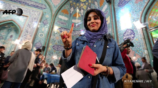 Ιράν: Έκλεισαν οι κάλπες στις βουλευτικές εκλογές