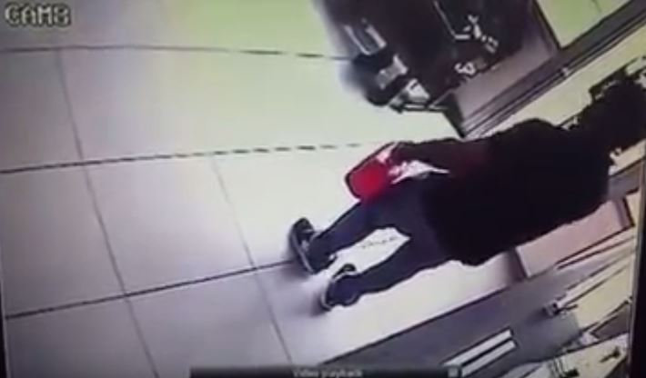 Μπούκαρε σε δημόσια υπηρεσία στη Λεμεσό και απειλούσε ότι θα βάλει φωτιά – ΒΙΝΤΕΟ