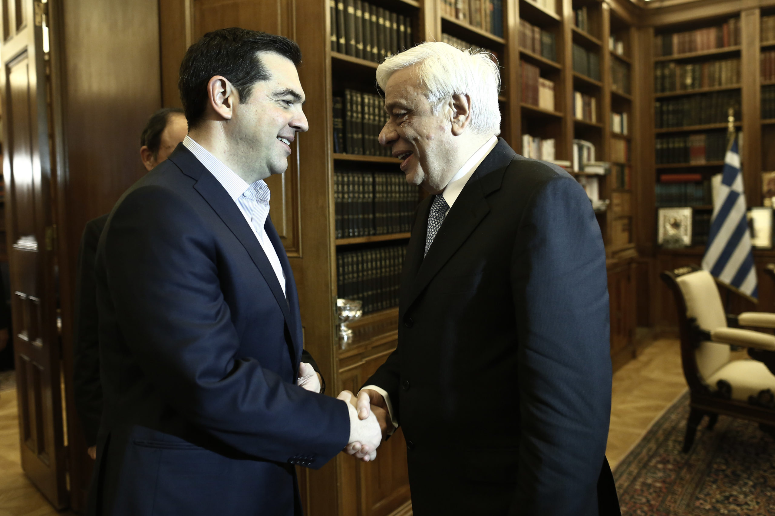 Τι συζήτησαν Παυλόπουλος – Τσίπρας κατά τη συνάντησή τους – ΦΩΤΟ