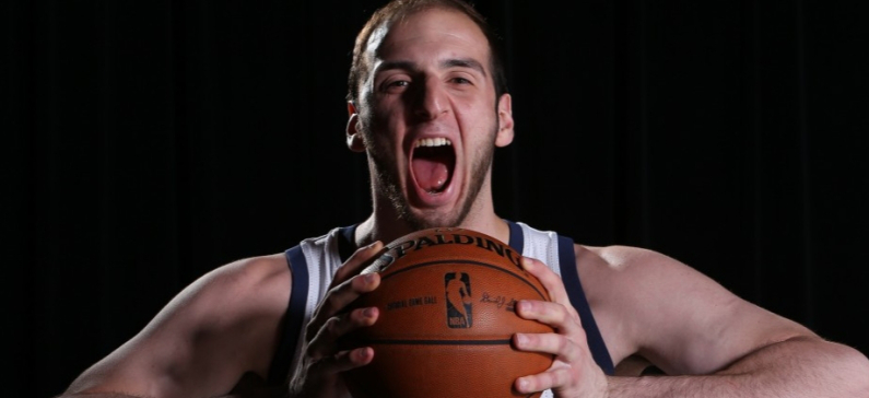 Ποιος Έλληνας παίχτης του NBA έχει γενέθλια σήμερα;