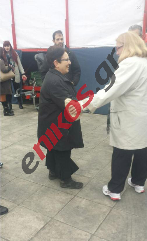 Στην Ομόνοια η Αλέκα Παπαρήγα – ΦΩΤΟ – ΤΩΡΑ