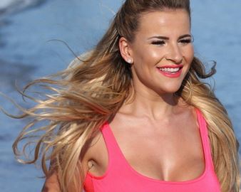 H πληθωρική Ελληνίδα που τρέλανε τους Βρετανούς – ΦΩΤΟ