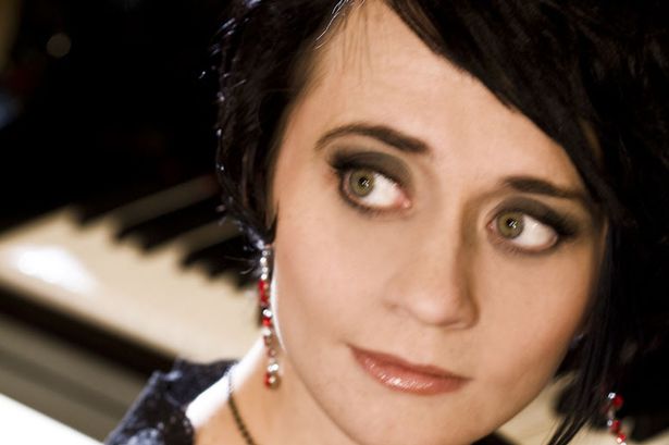 Νεκρή από τα χέρια του συζύγου της η διάσημη πιανίστα