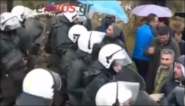 Τρεις τραυματίες και δύο λιποθυμίες στα επεισόδια στην Κω – ΒΙΝΤΕΟ