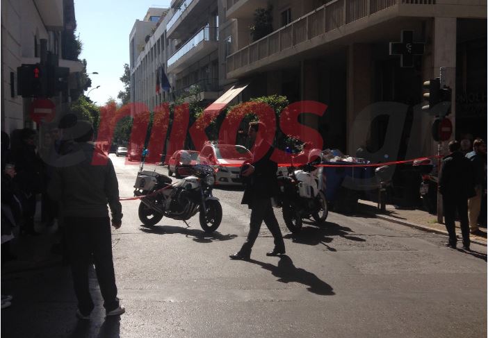 Κλειστοί οι δρόμοι γύρω από την ιταλική πρεσβεία – ΦΩΤΟ – ΤΩΡΑ