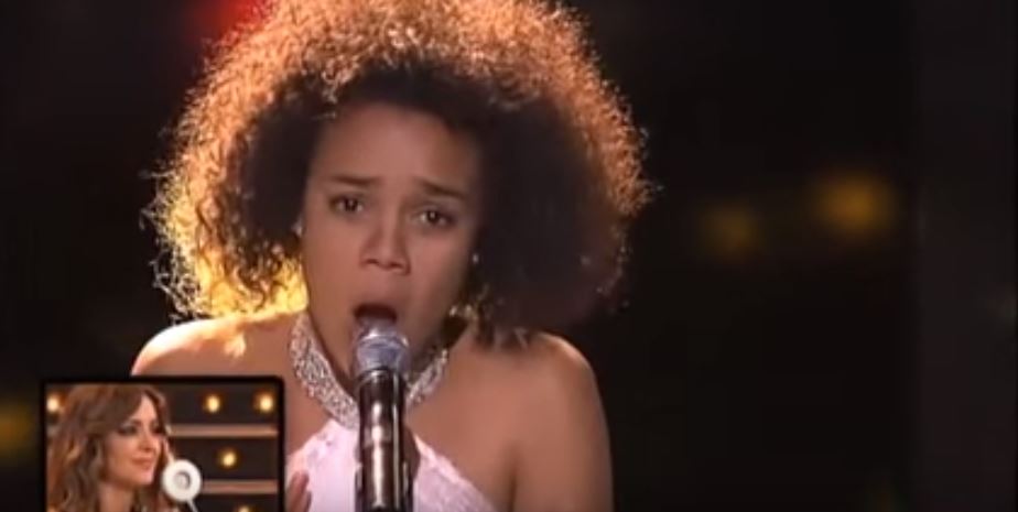 Η συγκλονιστική φωνή της 15χρονης εγγονής του Παβαρότι – ΒΙΝΤΕΟ