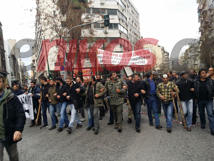 Ξεκίνησε η πορεία των αγροτών από την Κρήτη – ΦΩΤΟ – ΤΩΡΑ