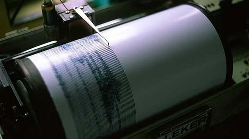 Αναφορές για υλικές ζημιές μετά το σεισμό