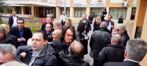 Κοζάνη: Ανακοίνωση της ΝΕ ΣΥΡΙΖΑ για όσα έγιναν κατά τη διάρκεια συνέντευξης τύπου των βουλευτών