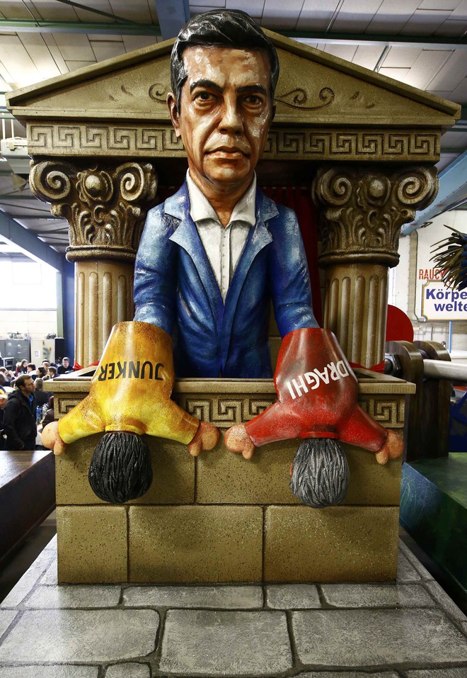 O Tσίπρας πρωταγωνιστεί σε γερμανικό καρναβάλι – ΦΩΤΟ