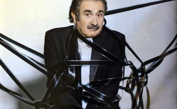 Λαζόπουλος: “Κοτούλα ο Άδωνις”