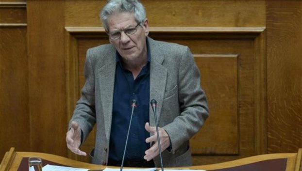 Μπαλαούρας: Θα πληρώσουμε λεωφορεία για να πάνε οι αγρότες στο Σύνταγμα