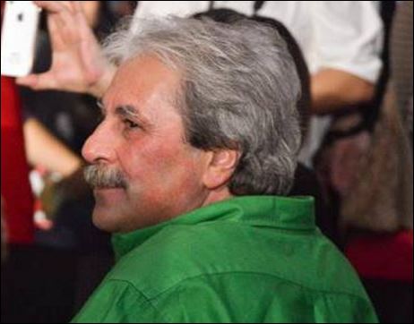 Οι αναρτήσεις του πατέρα του Παντελίδη στο Facebook – ΦΩΤΟ