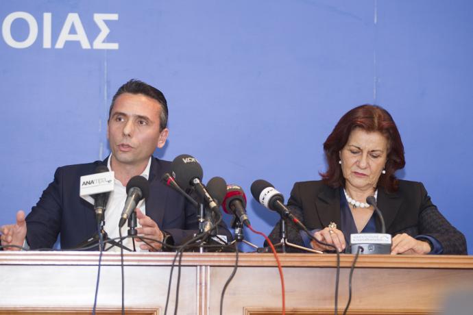 Λεωφορείο – κινητή μονάδα ατομικής υγιεινής για τους άστεγους της Αθήνας