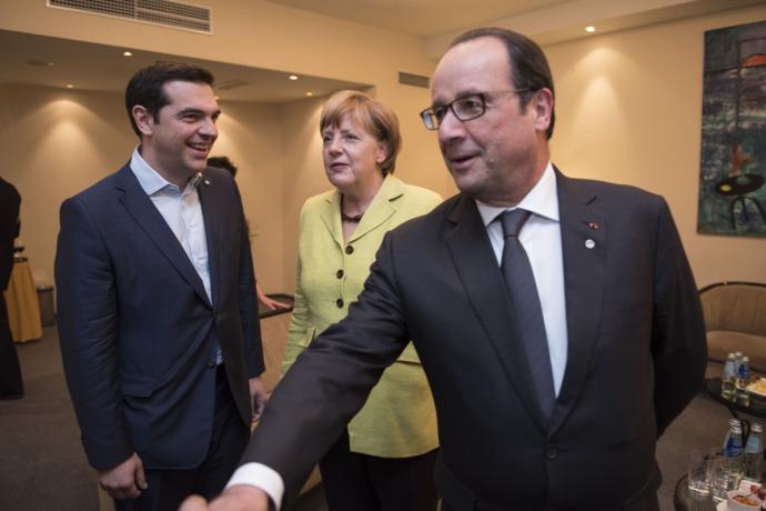 Reuters: Η Ελλάδα απειλεί με βέτο στη Σύνοδο Κορυφής για το προσφυγικό