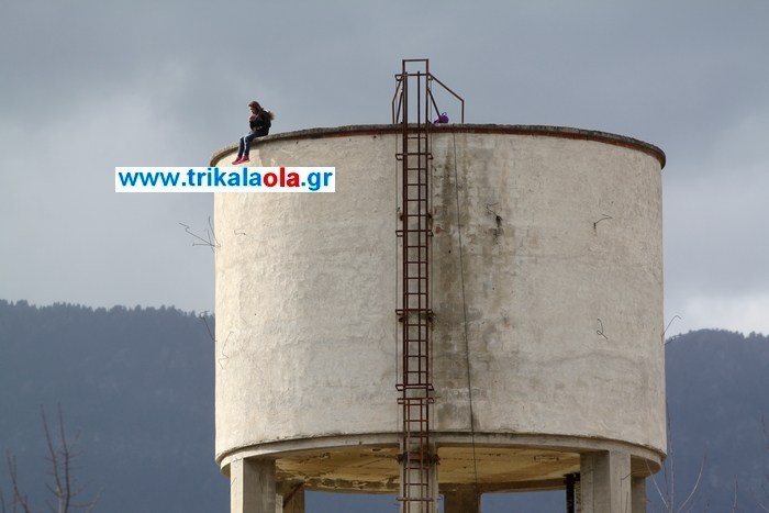 Σοκ:Θύμα bullying η μαθήτρια που απειλούσε να αυτοκτονήσει – ΒΙΝΤΕΟ