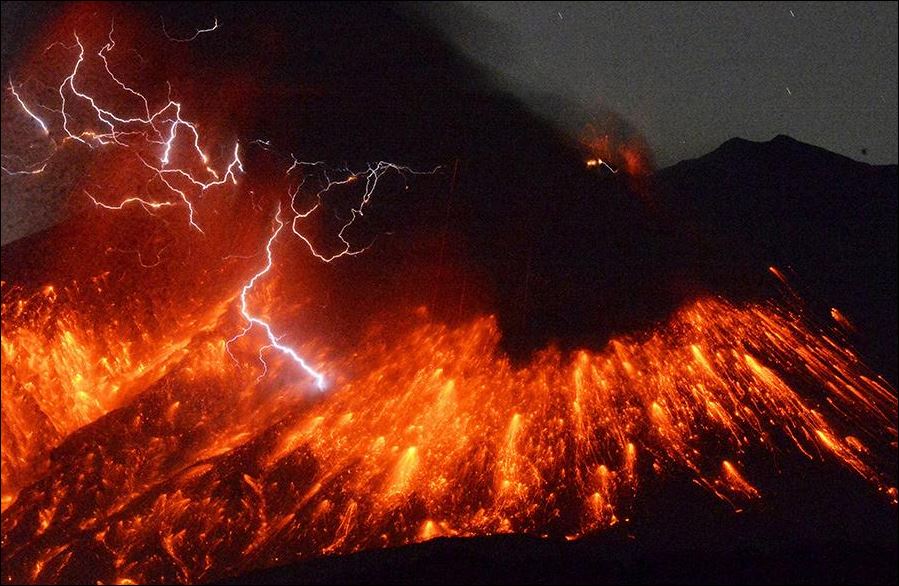 Συναγερμός στην Ιαπωνία από την έκρηξη του ηφαιστείου Σακουρατζίμα – ΒΙΝΤΕΟ