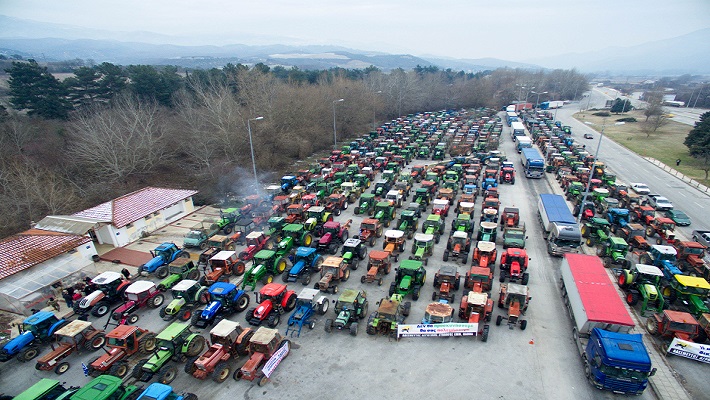 Ένταση μεταξύ Βούλγαρων οδηγών και αγροτών στον Προμαχώνα