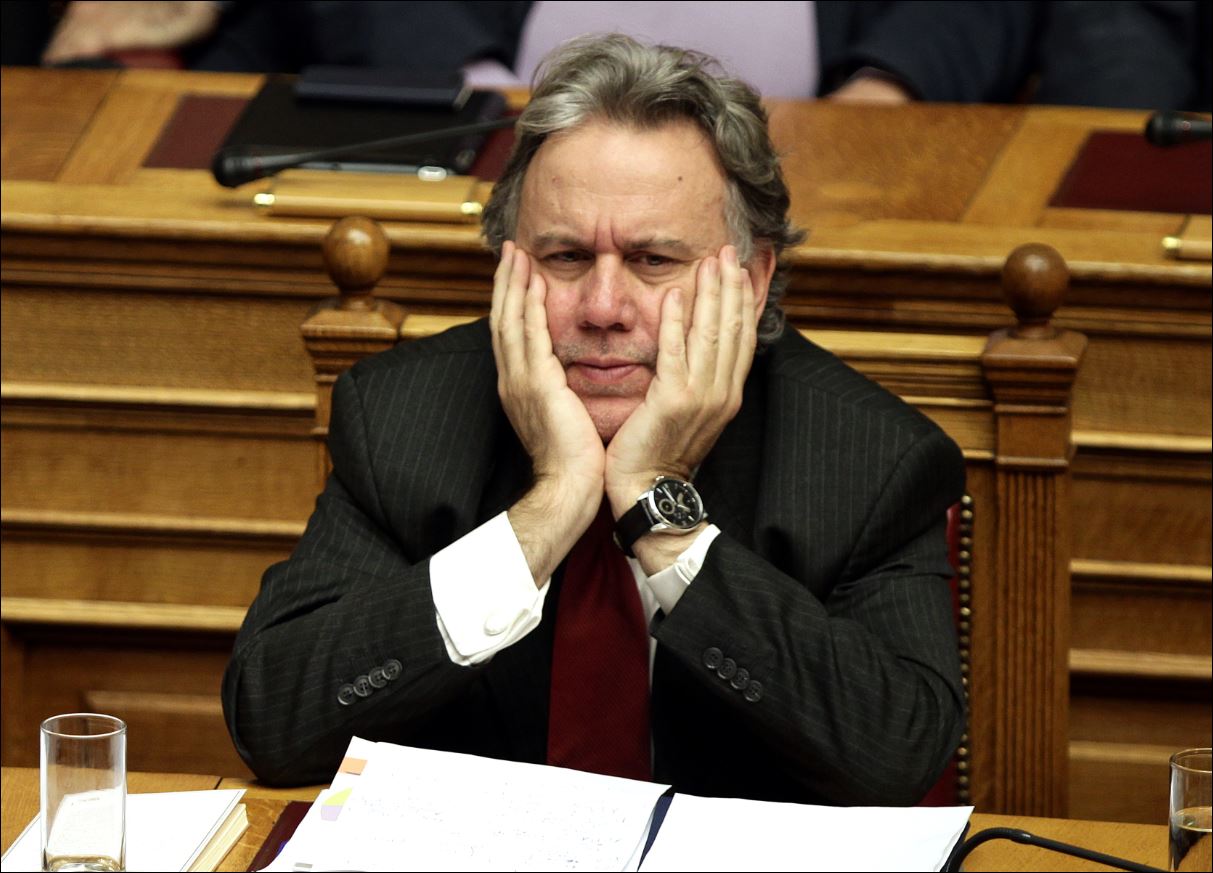 “Παράθυρο” για τρία Ταμεία από τον Κατρούγκαλο